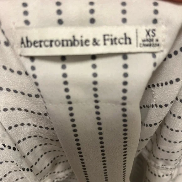 Abercrombie lace trimmed camisole - Picture 4 of 4